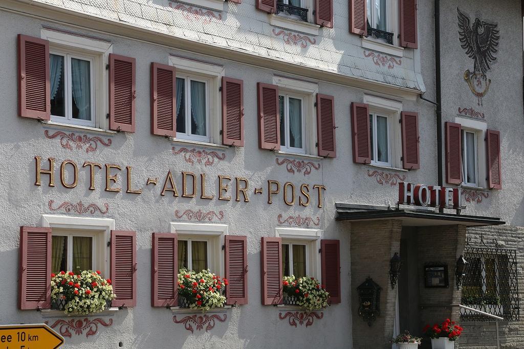 Adler Post Hotel Lenzkirch Buitenkant foto